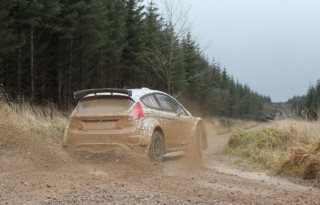 Ford Fiesta R5 01