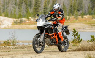 2013-KTM-1190-Adventure-R