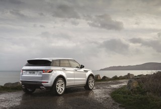 RR Evoque-2