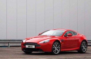 Aston-Martin-Vantage-01